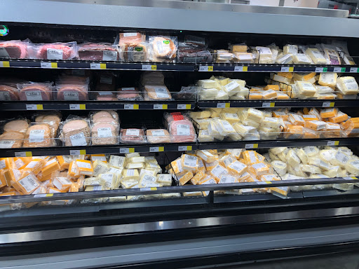 Supermarket «WinCo Foods», reviews and photos, 2645 W University Dr, Denton, TX 76201, USA