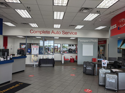 Auto Repair Shop «AAA | Bob Sumerel Tire & Service - Walton», reviews and photos, 620 Chestnut Dr, Walton, KY 41094, USA