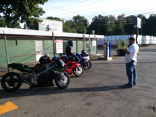 Auto Shower Carwash en Fitchburg
