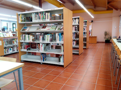 Biblioteca de Santa Maria de Palautordera—Ferran Soldevila Passeig del Remei, 33, 08460 Santa Maria de Palautordera, Barcelona, España