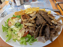 Plats et boissons du Restaurant Kebab Karamanli à Lyon - n°2
