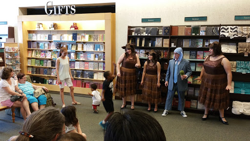 Book Store «Barnes & Noble», reviews and photos, 3454 Erie Blvd E, Syracuse, NY 13214, USA