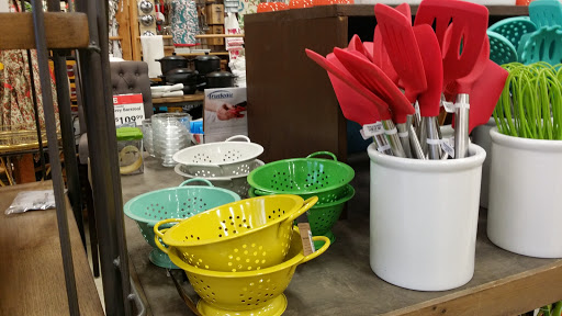 Furniture Store «Cost Plus World Market», reviews and photos, 1655 Olentangy River Rd, Columbus, OH 43212, USA