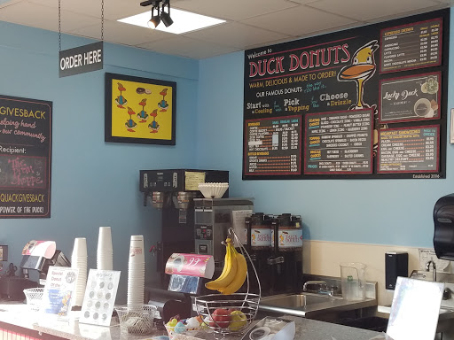 Donut Shop «Duck Donuts», reviews and photos, 100 Wrenn Dr #101, Cary, NC 27511, USA