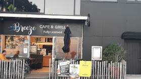 Breeze Cafe & Grill