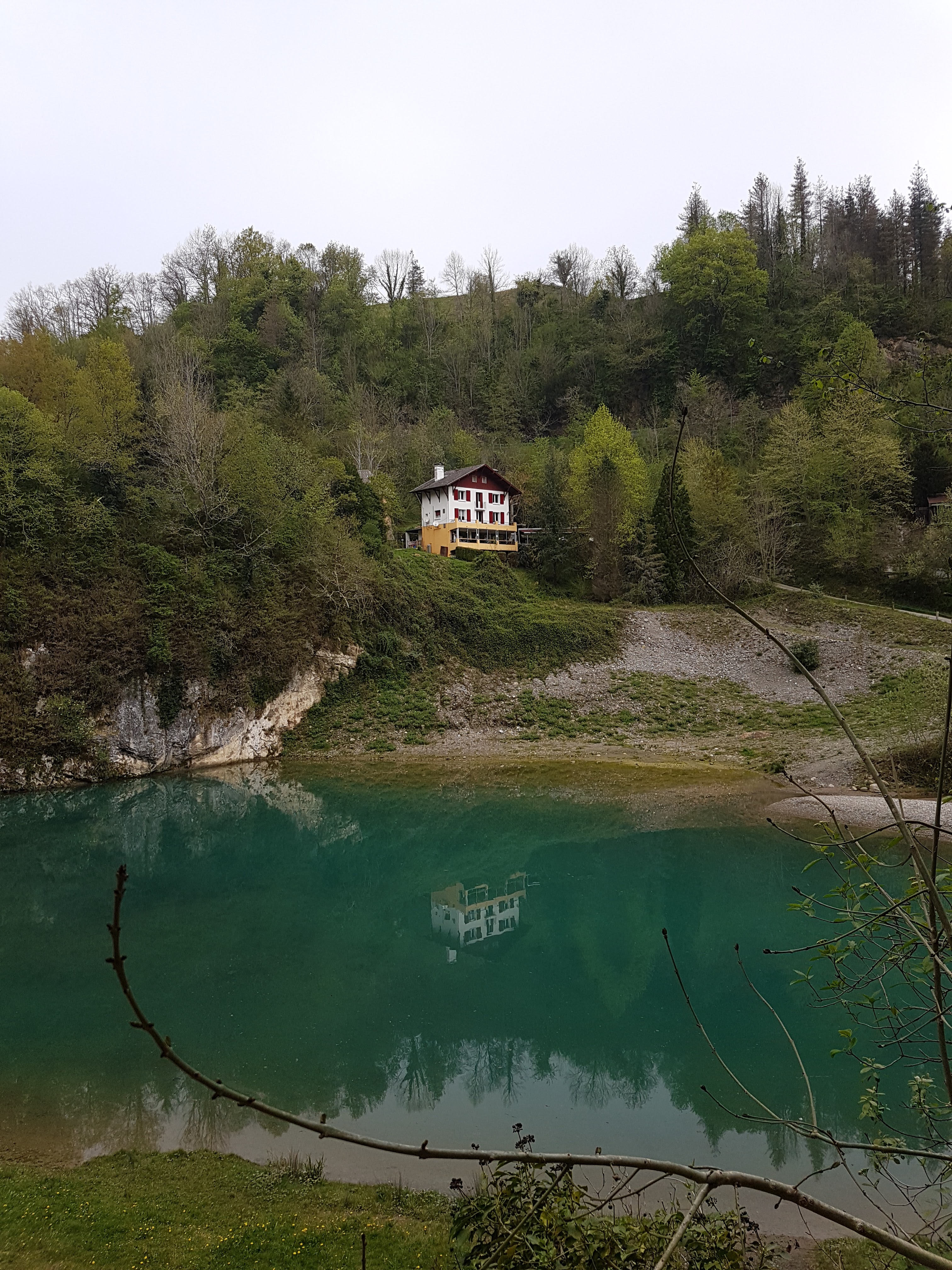 Photo n° 1 de l'avis de V... fait le 22/04/2019 à 15:44