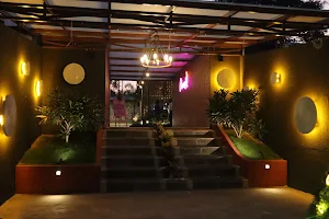 Himalaya Dhaba Cafe and Restaurant image