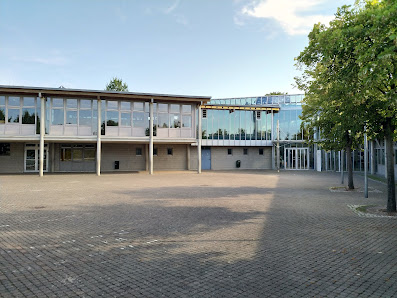 Schule auf dem Laiern Friedrichstraße 59, 74366 Kirchheim am Neckar, Deutschland