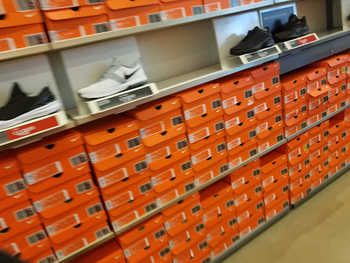 Clothing Store «Nike Factory Store», reviews and photos, 7105 Mills Civic Pkwy #140, West Des Moines, IA 50266, USA