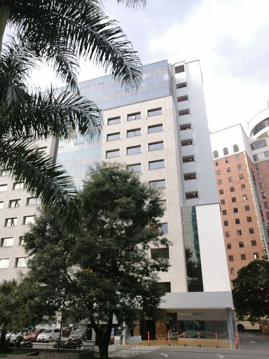Centros para estudiar radiologia en Medellin