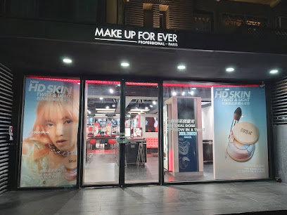 MAKE UP FOR EVER 旗艦店
