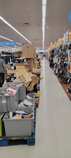 Department Store «Walmart Supercenter», reviews and photos, 5555 20th St, Vero Beach, FL 32966, USA