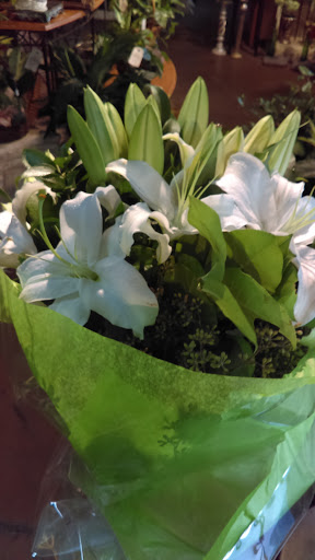 Florist «Grand Florist», reviews and photos, 525 W Rte 66, Glendora, CA 91740, USA