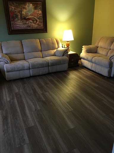 Flooring Store «Molyneaux Tile Carpet Wood», reviews and photos, 170 Quinn Dr, Pittsburgh, PA 15275, USA