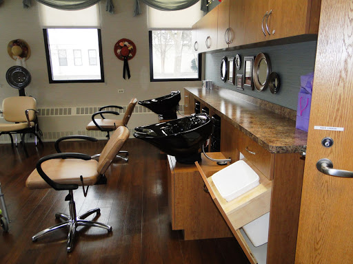 Wholesaler «American Beauty Equipment», reviews and photos, 830 Fairway Dr, Bensenville, IL 60106, USA