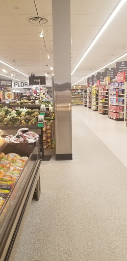 Supermarket «Giant Food», reviews and photos, 2551 John Milton Dr, Herndon, VA 20171, USA