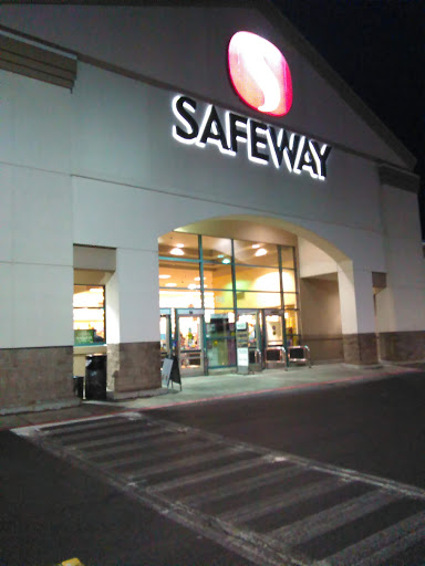 Grocery Store «Safeway», reviews and photos, 138 W Ellendale Ave, Dallas, OR 97338, USA