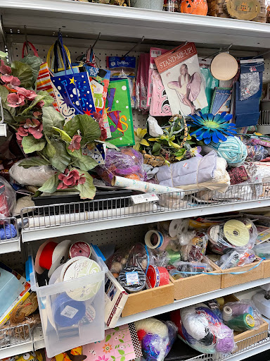 Thrift Store «Goodwill», reviews and photos