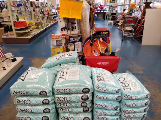 Paint Store «CLIFF HARDWARE», reviews and photos, 11115 Reading Rd, Sharonville, OH 45241, USA