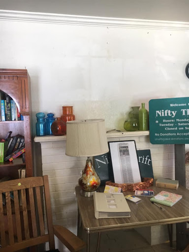 Thrift Store «Nifty Thrift», reviews and photos, 3467 Golden Gate Way, Lafayette, CA 94549, USA