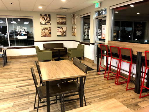 Bakery «Krispy Kreme Doughnuts», reviews and photos, 417 W University Pkwy, Orem, UT 84057, USA