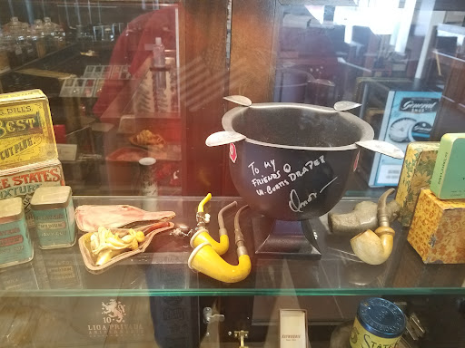 Cigar Shop «W. Curtis Draper Tobacconist», reviews and photos, 699 15th St NW, Washington, DC 20005, USA