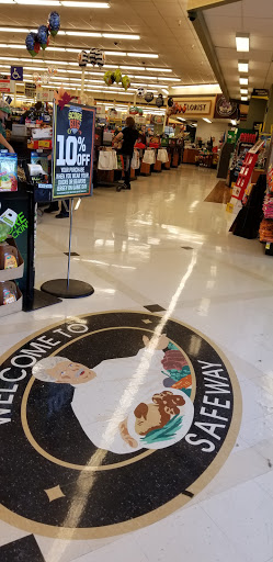 Grocery Store «Safeway», reviews and photos, 1140 N Springbrook Rd, Newberg, OR 97132, USA
