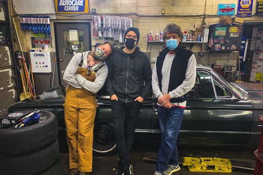 Auto Repair Shop «Aspen Hill Exxon», reviews and photos, 14011 Georgia Ave, Aspen Hill, MD 20906, USA