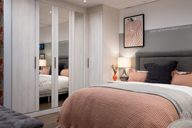 Hammonds Fitted Wardrobes, Sliding Wardrobes and Home Office Furniture - Cardiff