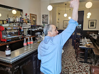 Atmosphère du Restaurant servant du couscous Le Martel à Paris - n°1