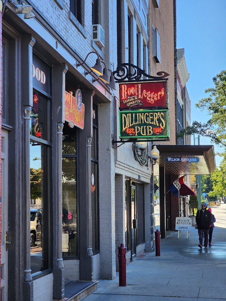 Dillinger's Pub 49684