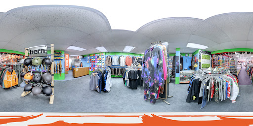 Skateboard Shop «Funtastik Skate and Snowboard Shop», reviews and photos, 18 W Main St, Mechanicsburg, PA 17055, USA