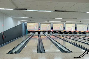 Zone Bowling Morley image