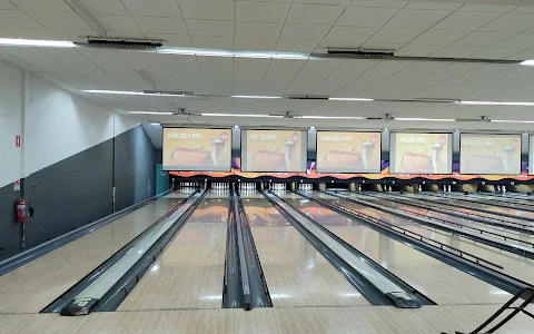 Zone Bowling Morley image