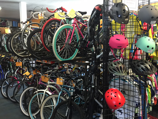 Sporting Goods Store «Play It Again Sports (Pacific Beach)», reviews and photos, 1401 Garnet Ave, San Diego, CA 92109, USA