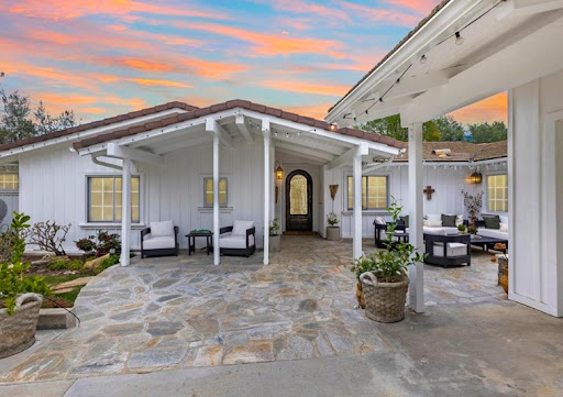 Cari & Britt Properties Vista Sothebys International Realty image