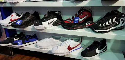 Shoe Store «Shiekh Shoes», reviews and photos, 4502 S Steele St #331a, Tacoma, WA 98409, USA