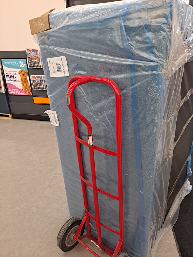  «Big Lots», reviews and photos, 15177 Pearl Rd, Strongsville, OH 44136, USA