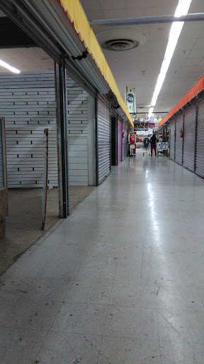 Flea Market «Revelation Marketplace», reviews and photos, 27455 S Dixie Hwy, Homestead, FL 33032, USA