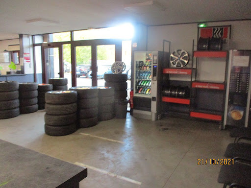 Photo 2 - Auto Système