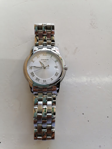 Relojería Rolex dese 1976