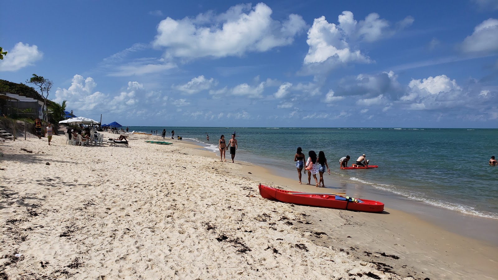 Foto de Playa Muta con agua turquesa superficie