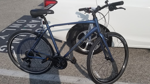 Bicycle Store «Bicycle Garage Indy & BGI Fitness - Greenwood», reviews and photos, 997 E County Line Rd, Greenwood, IN 46143, USA