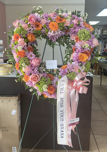 Florist «Omel Flowers», reviews and photos, 5898 W 16th Ave, Hialeah, FL 33012, USA