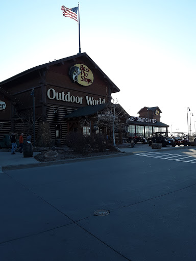 Sporting Goods Store «Bass Pro Shops», reviews and photos, 1000 Bass Pro Dr NW, Altoona, IA 50009, USA