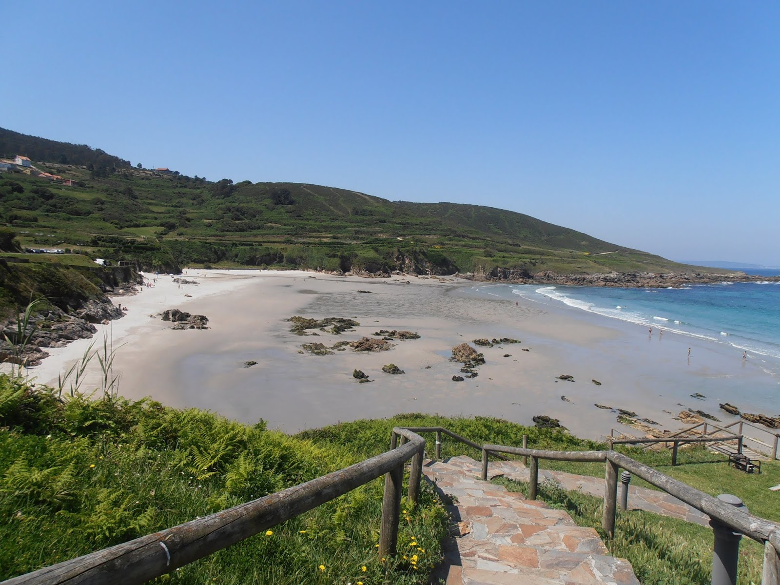 Foto van Praia de Caion en de nederzetting