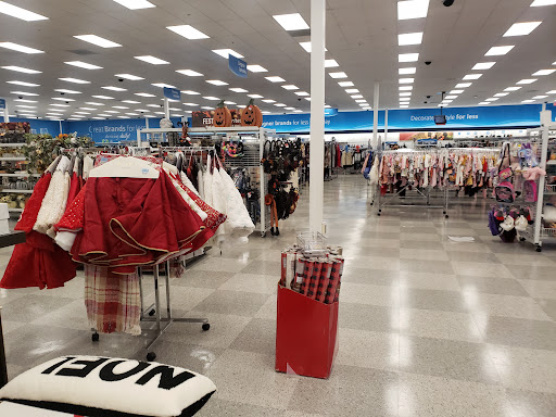 Clothing Store «Ross Dress for Less», reviews and photos, 2455 San Pablo Dam Rd, San Pablo, CA 94806, USA