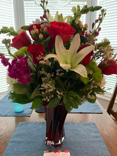 Florist «Pan Am Florist», reviews and photos, 8636 Lee Hwy, Fairfax, VA 22031, USA