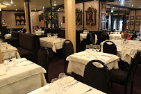 Atmosphère du Restaurant indien Ashiana à Neuilly-sur-Seine - n°9