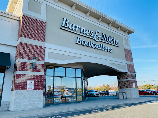 Book Store «Barnes & Noble», reviews and photos, 1180 Raritan Rd, Clark, NJ 07066, USA